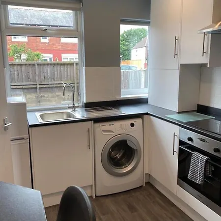 Cheerful 3 Bedroom Townhouse Holiday home